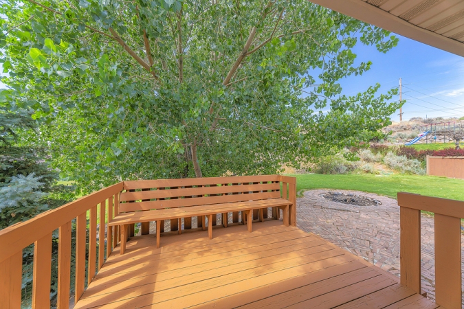 6 Steps to Build a Custom Deck