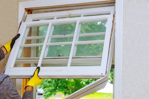 Top Benefits of Replacing Old Windows for Energy Efficiency and Home Comfort