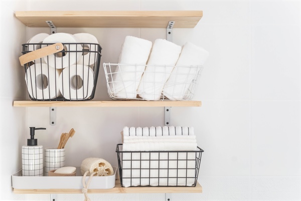 Innovative Storage Solutions for Bathroom Remodels: Maximize Space and Style