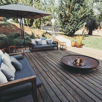 Best Decking Materials for Harsh Winters: A Comprehensive Guide