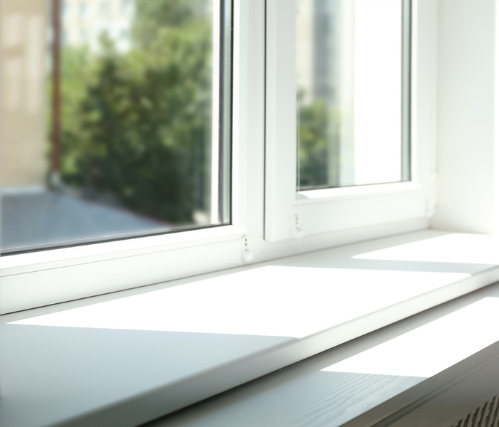 Top Security Features for Windows in Minnesota Homes