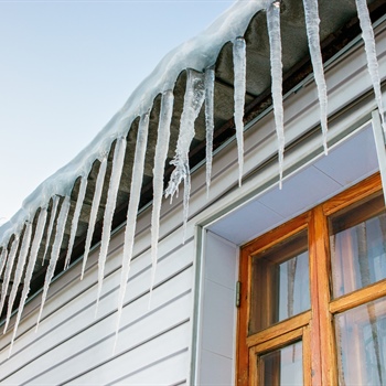 How Minnesota’s Harsh Climate Impacts Exterior Paint Longevity