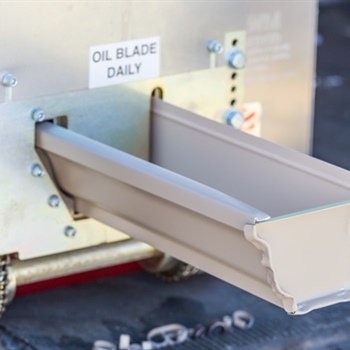 Why Seamless Gutters Are Better Than Sectional Gutters