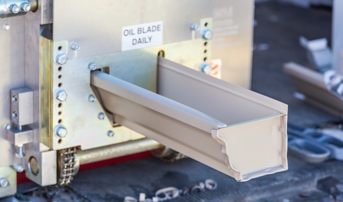 Why Seamless Gutters Are Better Than Sectional Gutters
